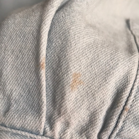 Authentic Vintage Men’s Levi’s Denim Shirt - Picture 8 of 8